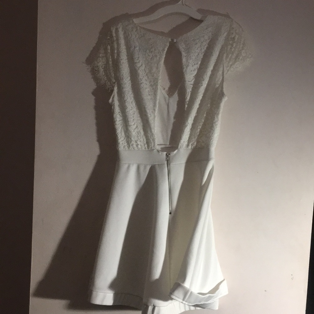 Dress - Picture 2 of 5